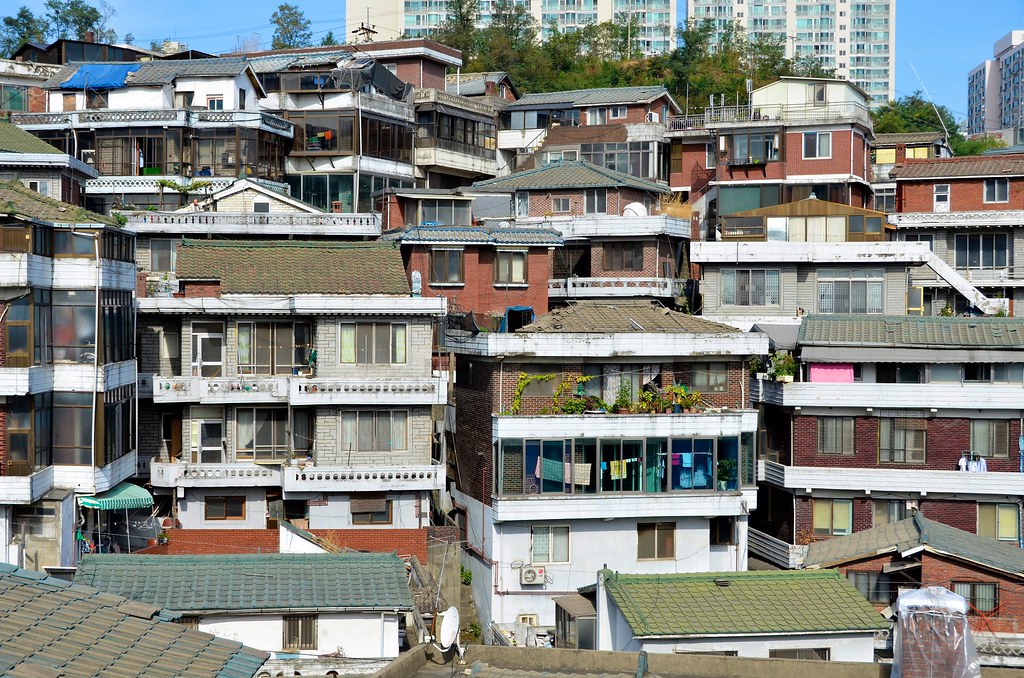 1.  Gyeonggi & Seoul